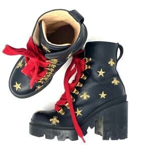 GUCCI BLACK LEATHER PLATFORM COMBAT BOOTS SZ 6 GOLD STARS BEES LUG SOLE